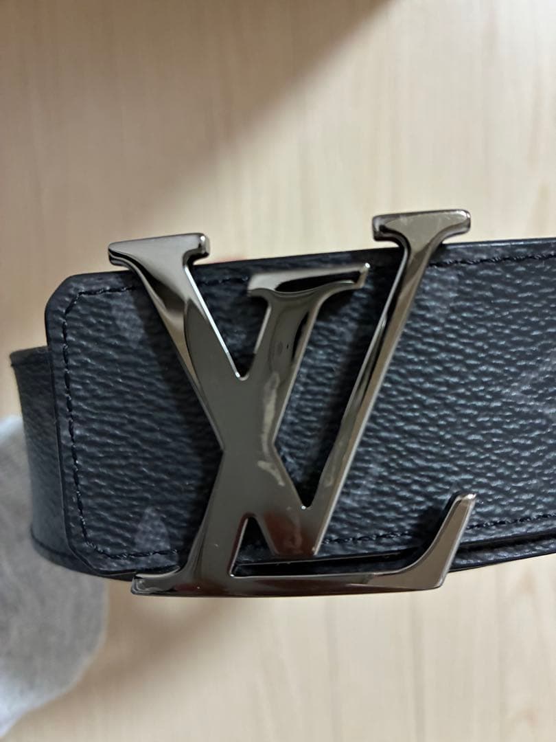ルイ・ヴィトン　LV イニシャル リバーシブル ベルト モノグラム