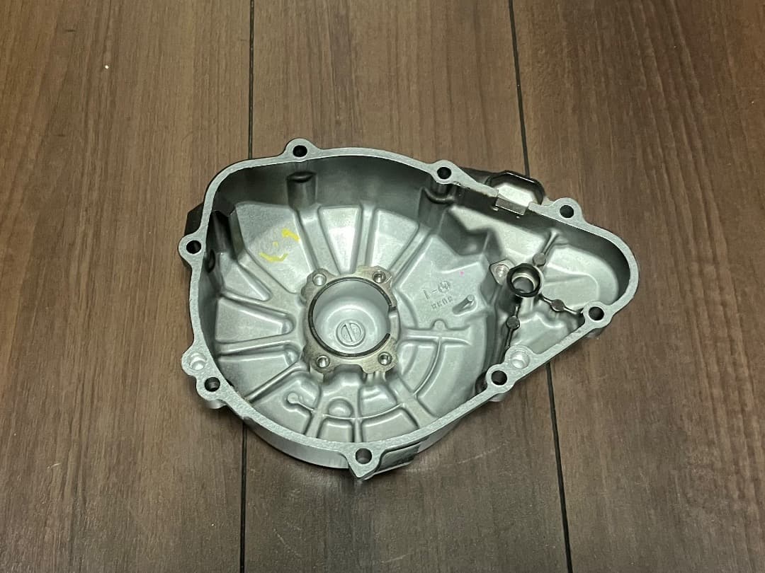 Z900RS純正ジェネレーターカバー