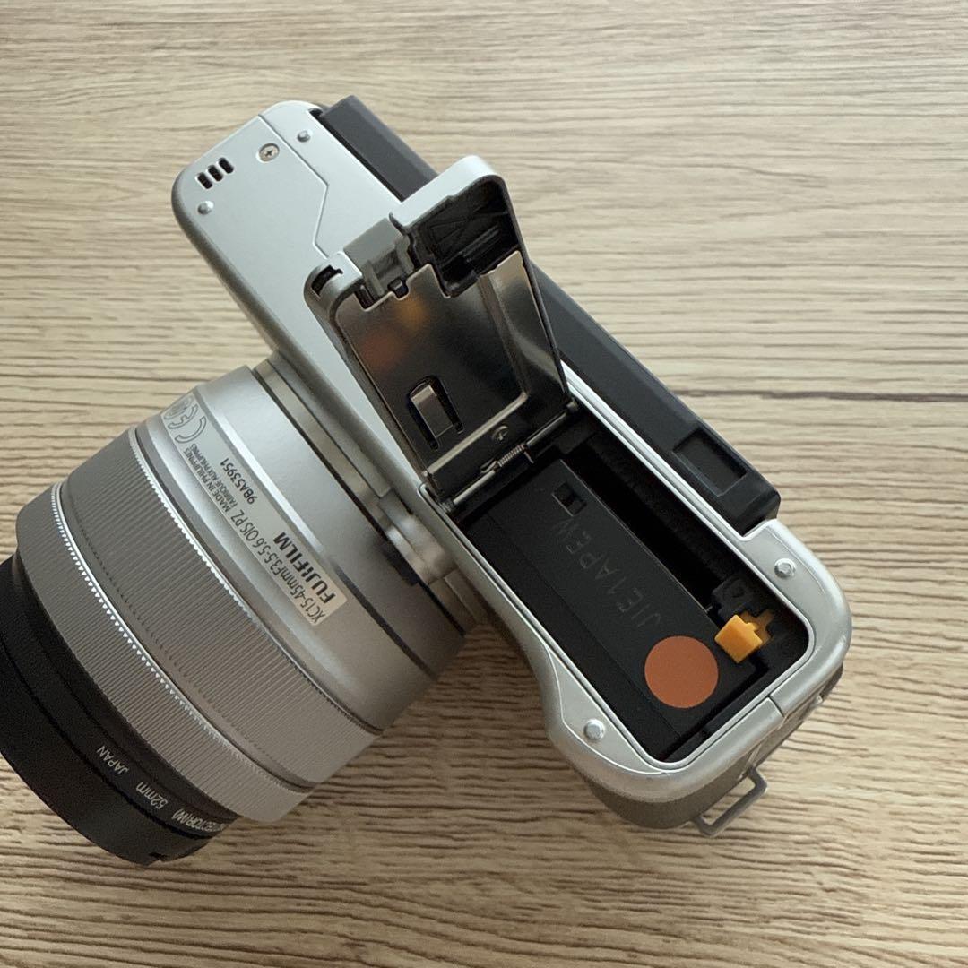 FUJIFILM ミラーレス一眼カメラ X-A7 レンズキット シルバー