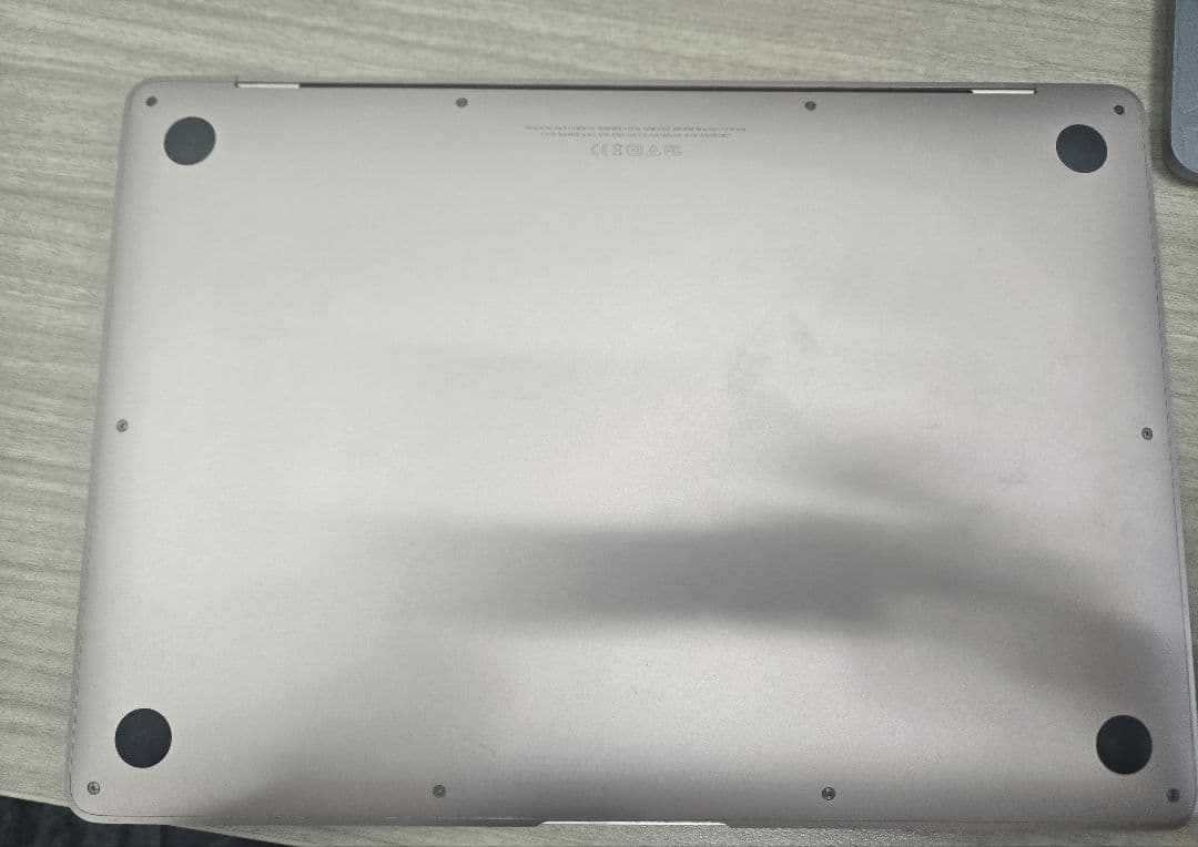 ⑦MacBook Air ローズゴールド 2018 13インチ250GB