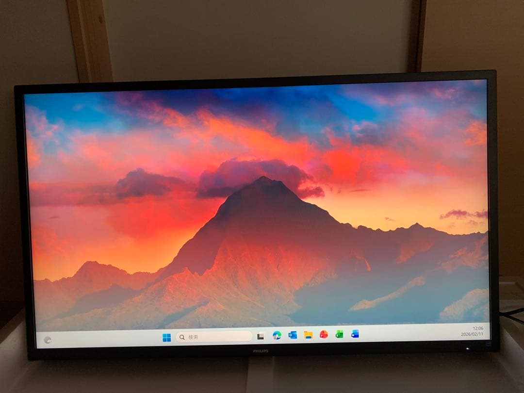 PHILIPS　42.5型液晶ディスプレイ　439P1/11