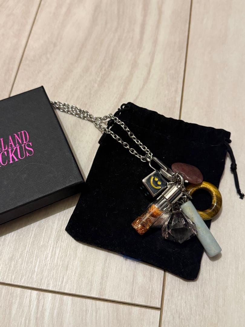 MARLAND BACKUS シルバー Treasure Box キーチェーン