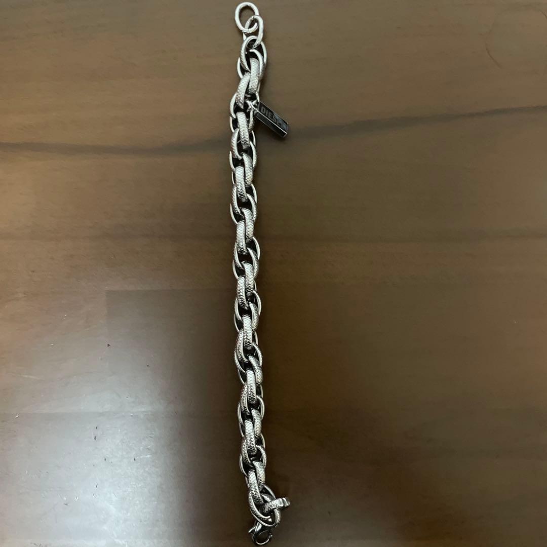 DIESEL チェーンブレスレット 赤いボックス付き