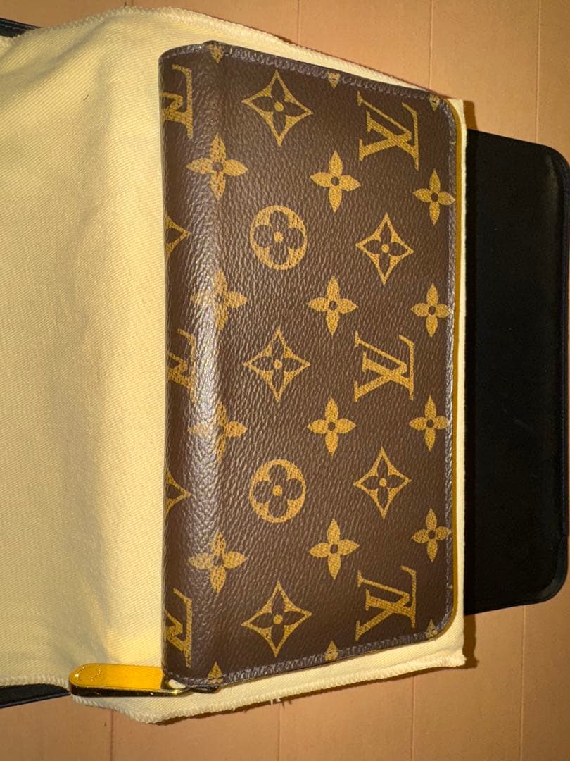 ルイヴィトン財布