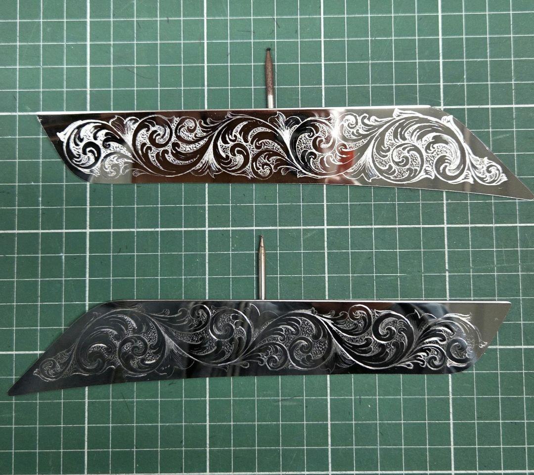 17スーパーグレート等ドアガーニッシュ無用ドアプロテクター 唐草模様　削込み加工
