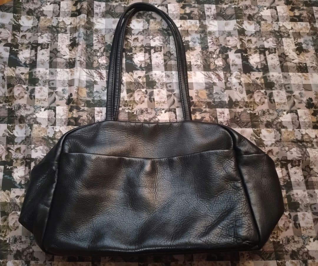 アー　a 　ボストンバッグ　М