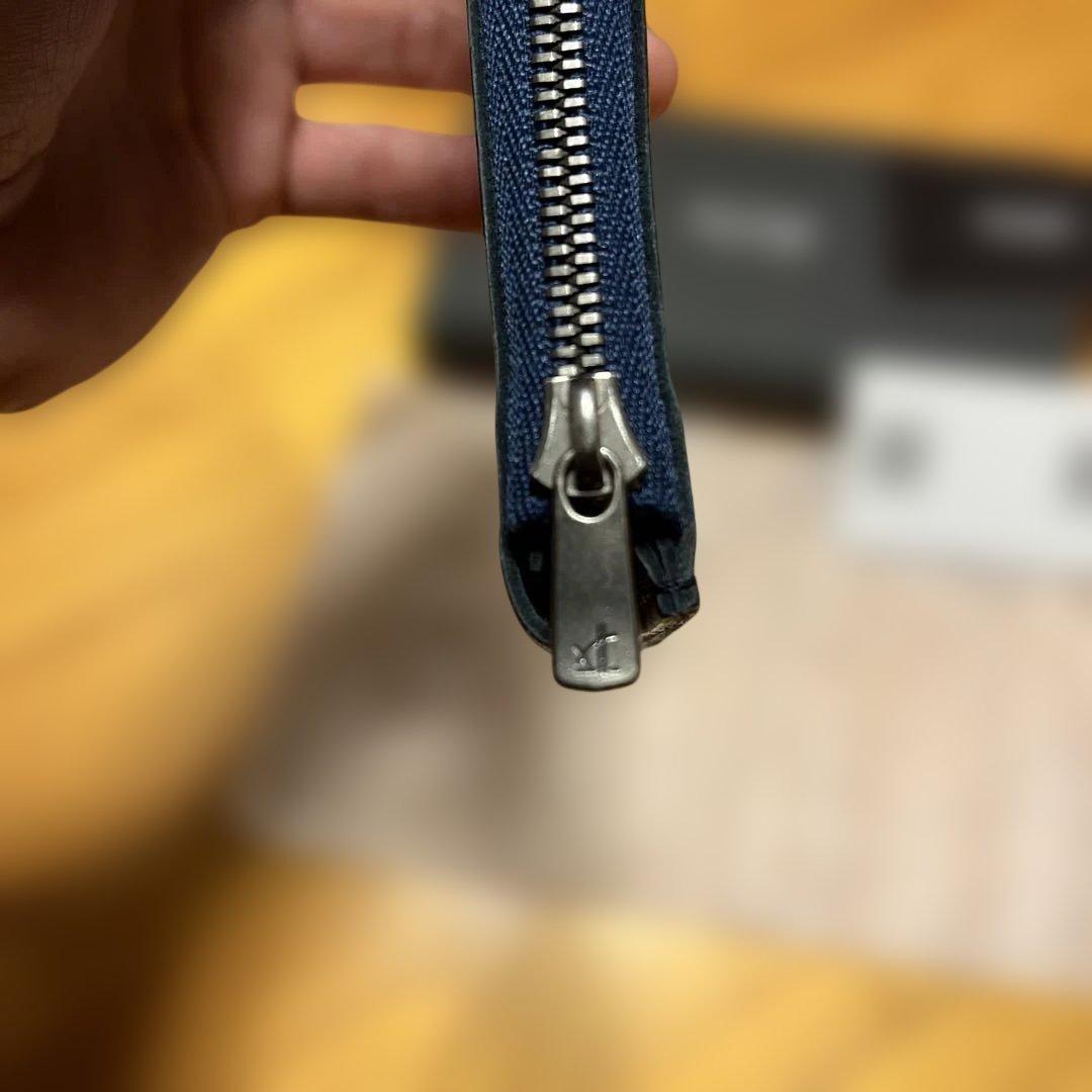 ステータシー　イルモードジップ　長財布　右利き用　ネイビー
