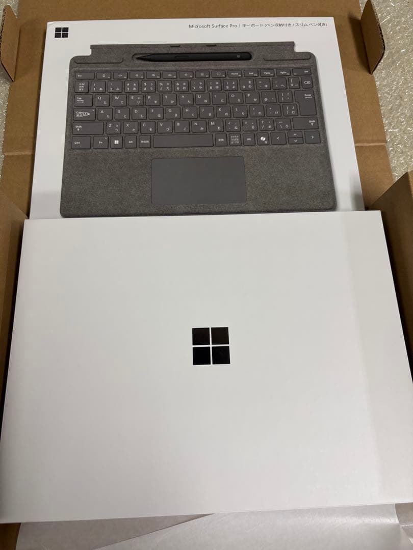 新品未使用 Surface Pro 11 16GB 256GBキーボード ペン付