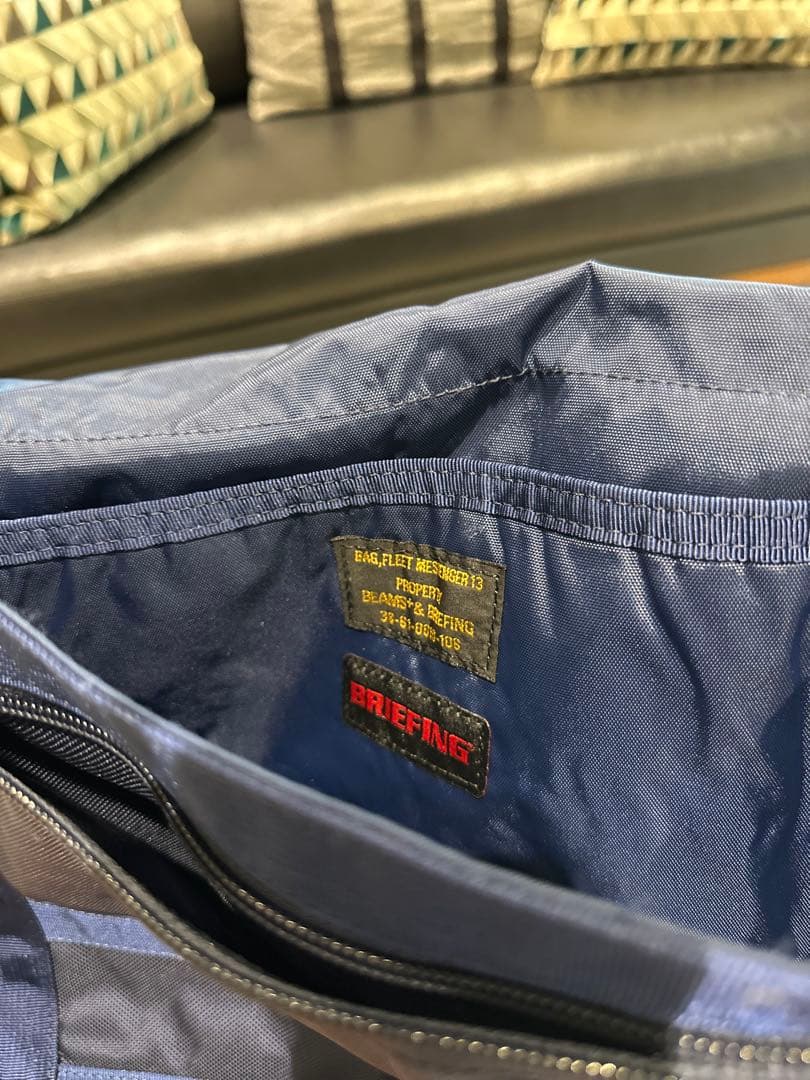 【別注】BRIEFING / Fleet Messenger 13