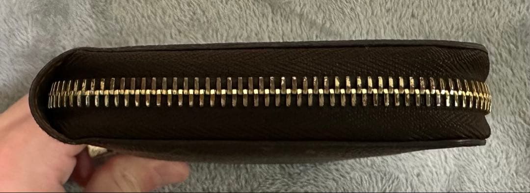 Louis Vuitton モノグラム長財布 ルイヴィトン ラウンドファスナー