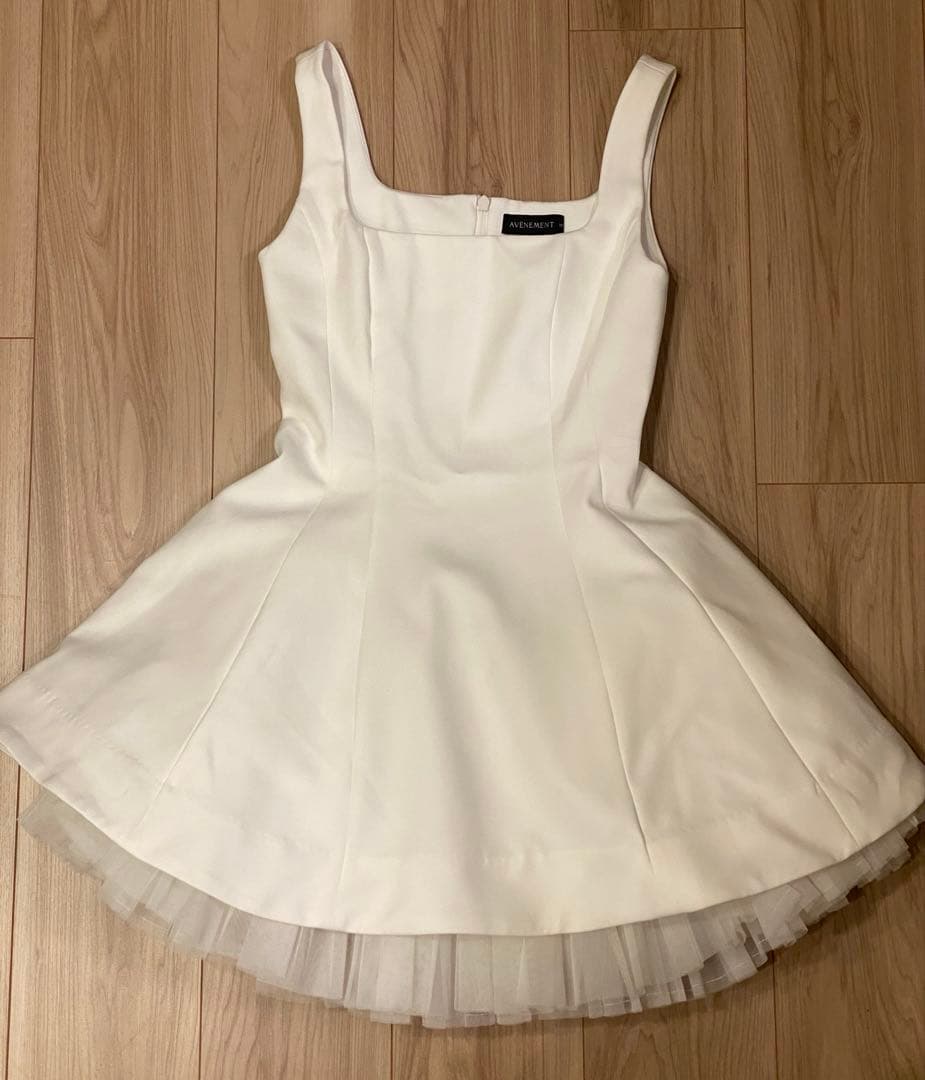 【muu】ミニワンピース/ドレス/フレア/ノースリーブ/ホワイト/XS/新品