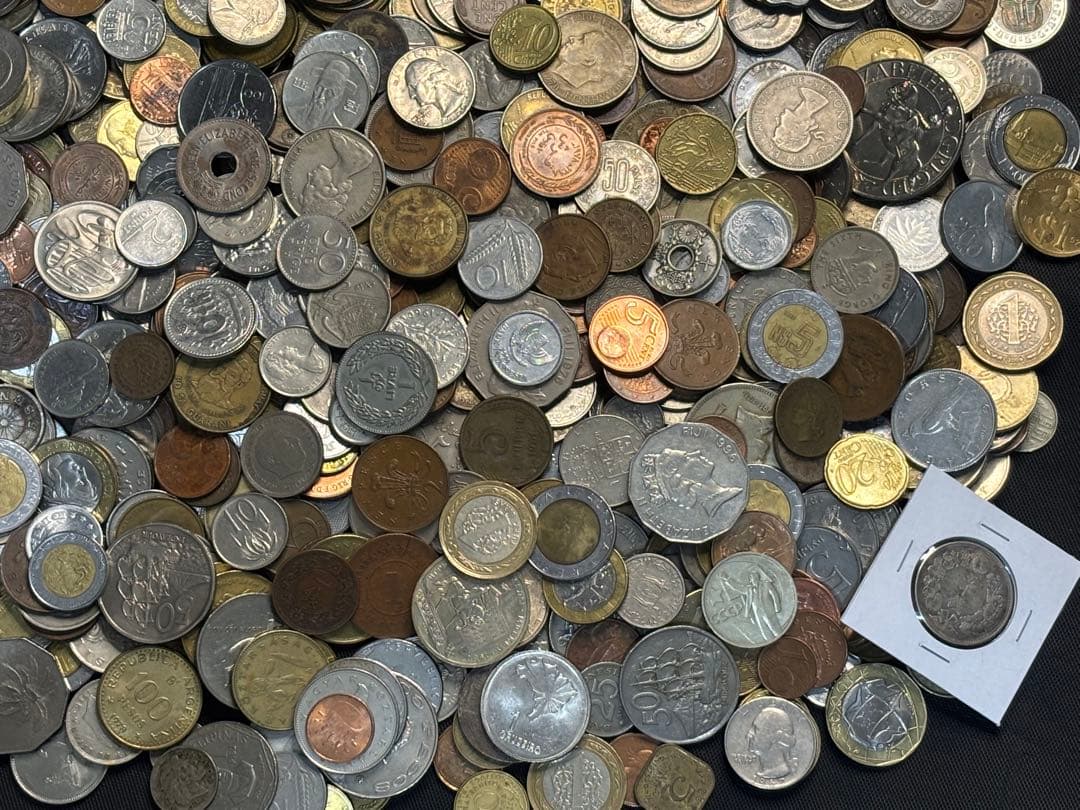 ワ*～様 古銭　外国　メダルなどまとめて10キロ