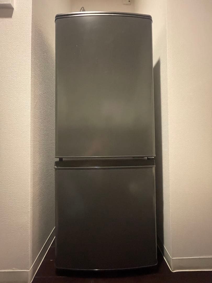 三菱冷凍冷蔵庫　MR-P15H-H 2022年製　一人暮らし　単身用
