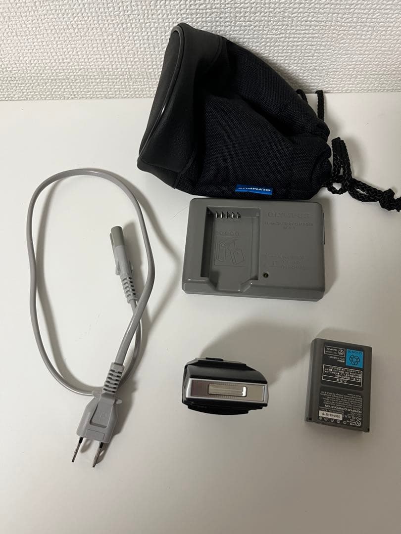 オリンパス OM-D E-M5 Mark II 12-40mm PROレンズ付