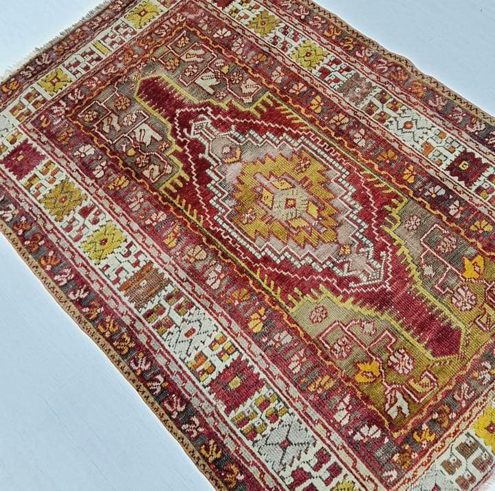 お値下げしました！ビンテージウールラグ　トルコ　トライバル