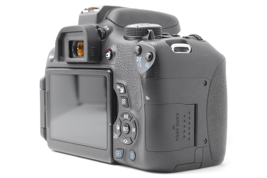 【光学極美品】Canon Kiss X8i　スマホ転送　WiFiモデル　自撮り