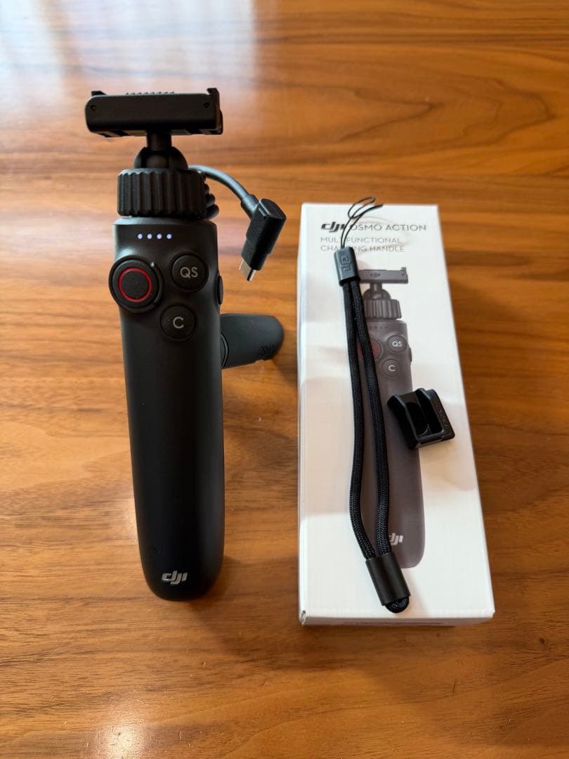 DJI Osmo Action 多機能充電ハンドル バカトノさん専用