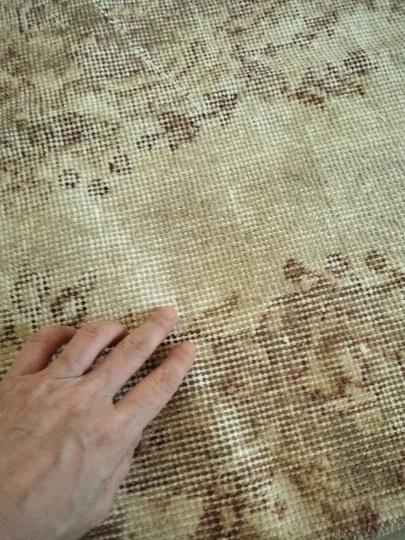 ベージュとミルクティーのヴィンテージラグ　雅姫さんNo.685