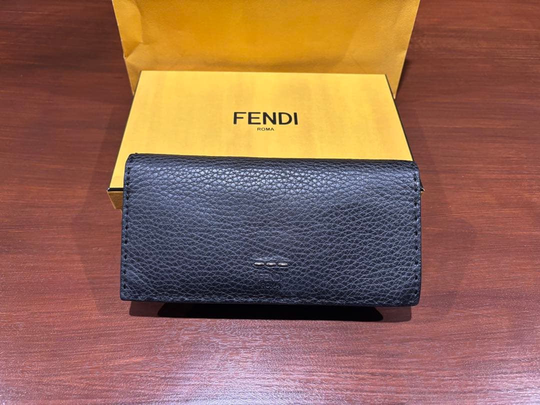 FENDI フェンディ　　財布　長財布
