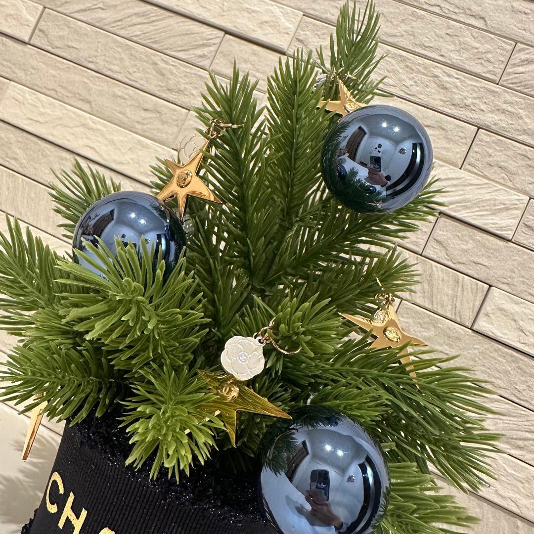 CHANEL シャネル　クリスマスツリー　ミニ　ノベルティ　オーナメント ツリー