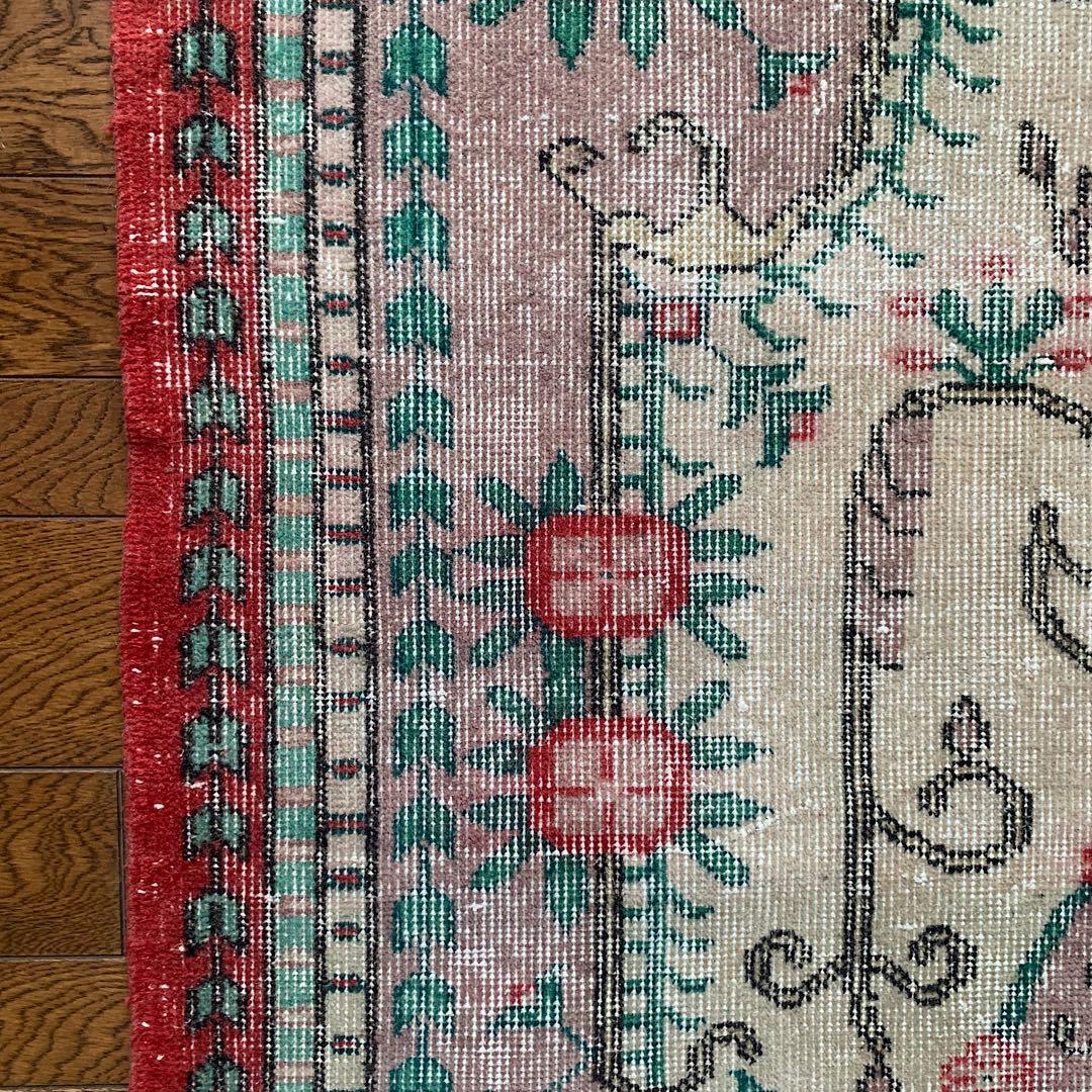 トルコヴィンテージラグ　205×122 モーヴピンク　フラワー　トルコラグ