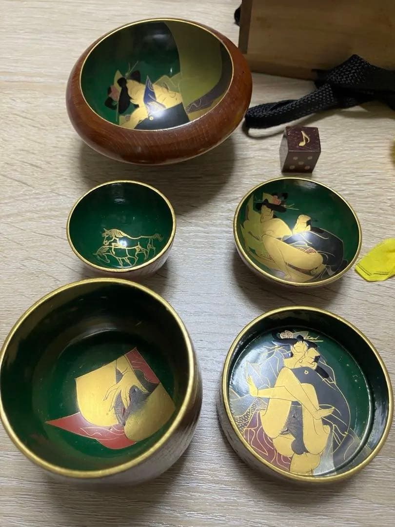 最終価格！超貴重品　大人エンタメ！年代物のきのこ盃　宴遊盃