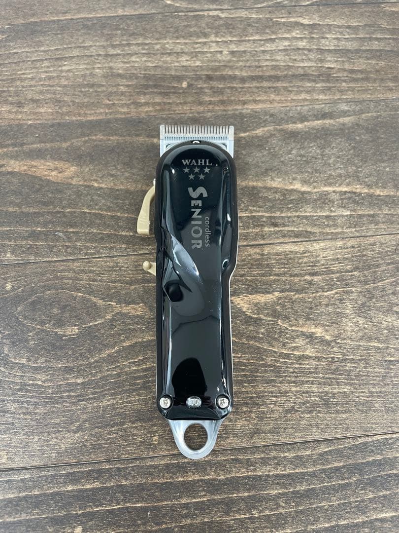 WAHL SENIOR バリカン 替刃２個付き