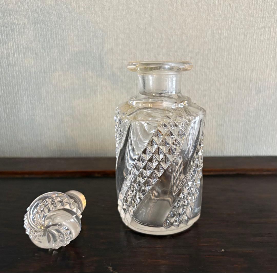 オールドバカラ　セルポンティーヌ　香水瓶　美品