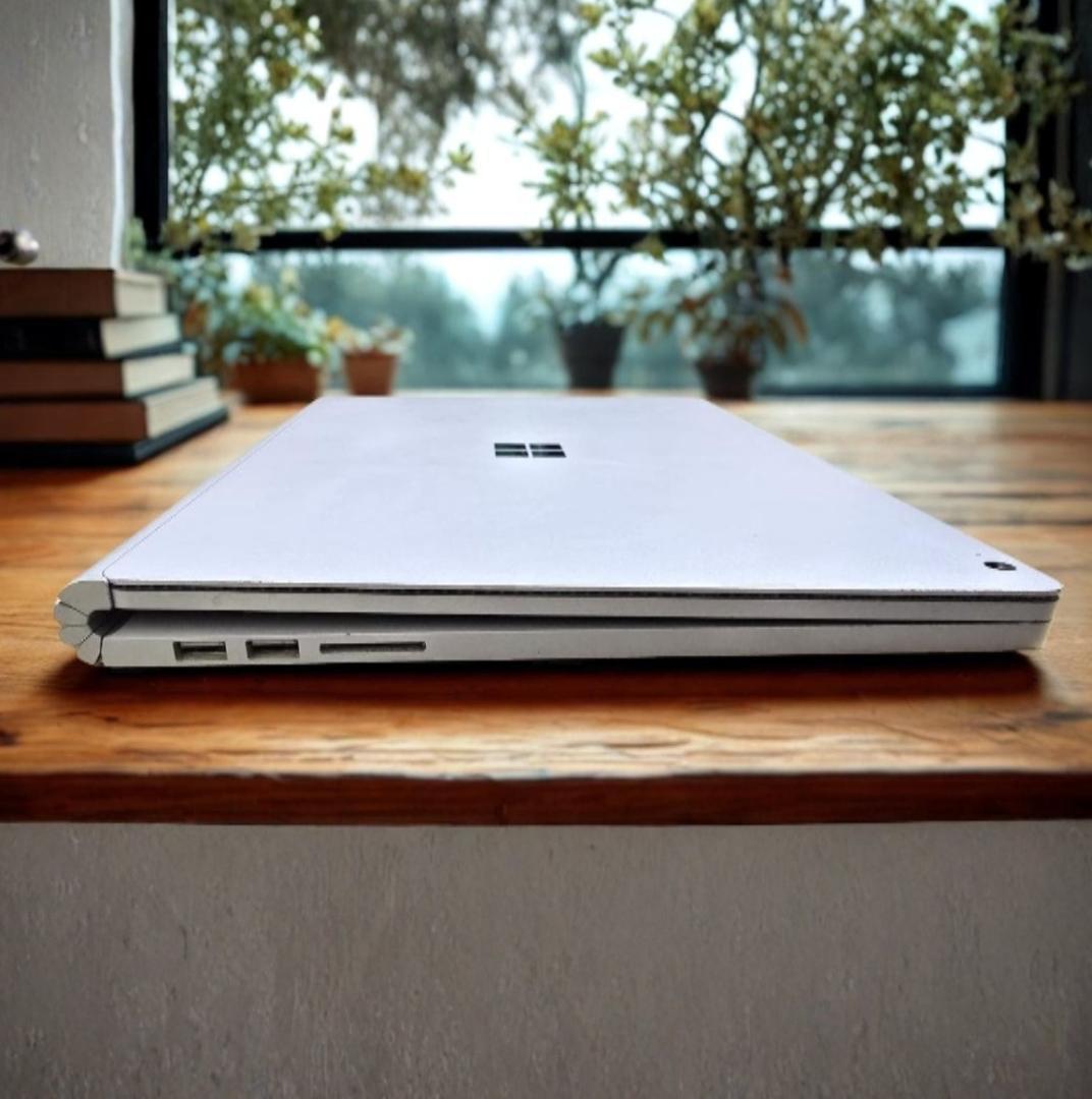 hinomaru　taeko美品 Surface Book 3 i7/3