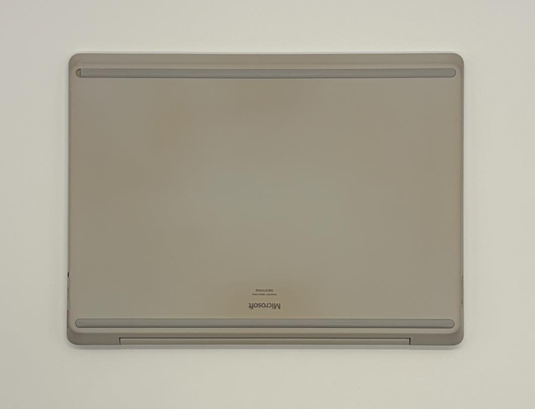 高速、高性能、Surface Laptop Go、16GB、256GB NVMe