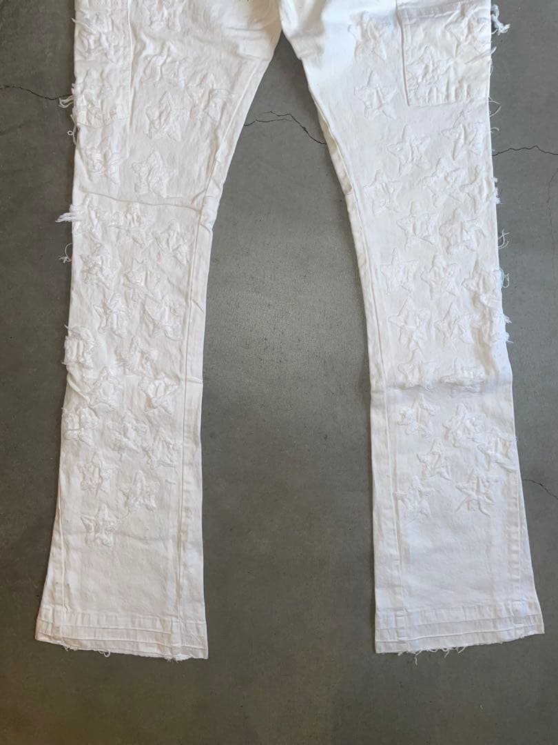 【新品未使用】VALABASAS バラバサス ホワイトスターフレアデニム 30