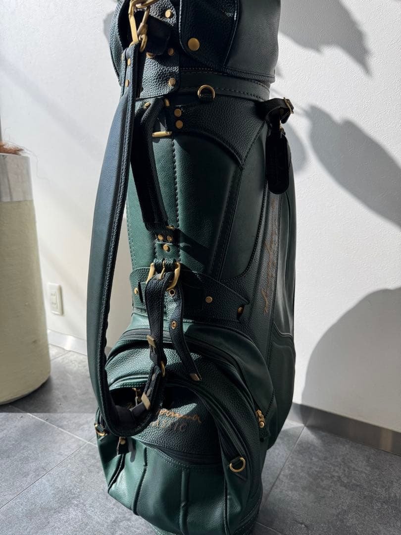 【名品・美品が60%OFF！ 14本フルセット・本革ゴルフバッグ&ヘッドカバー】