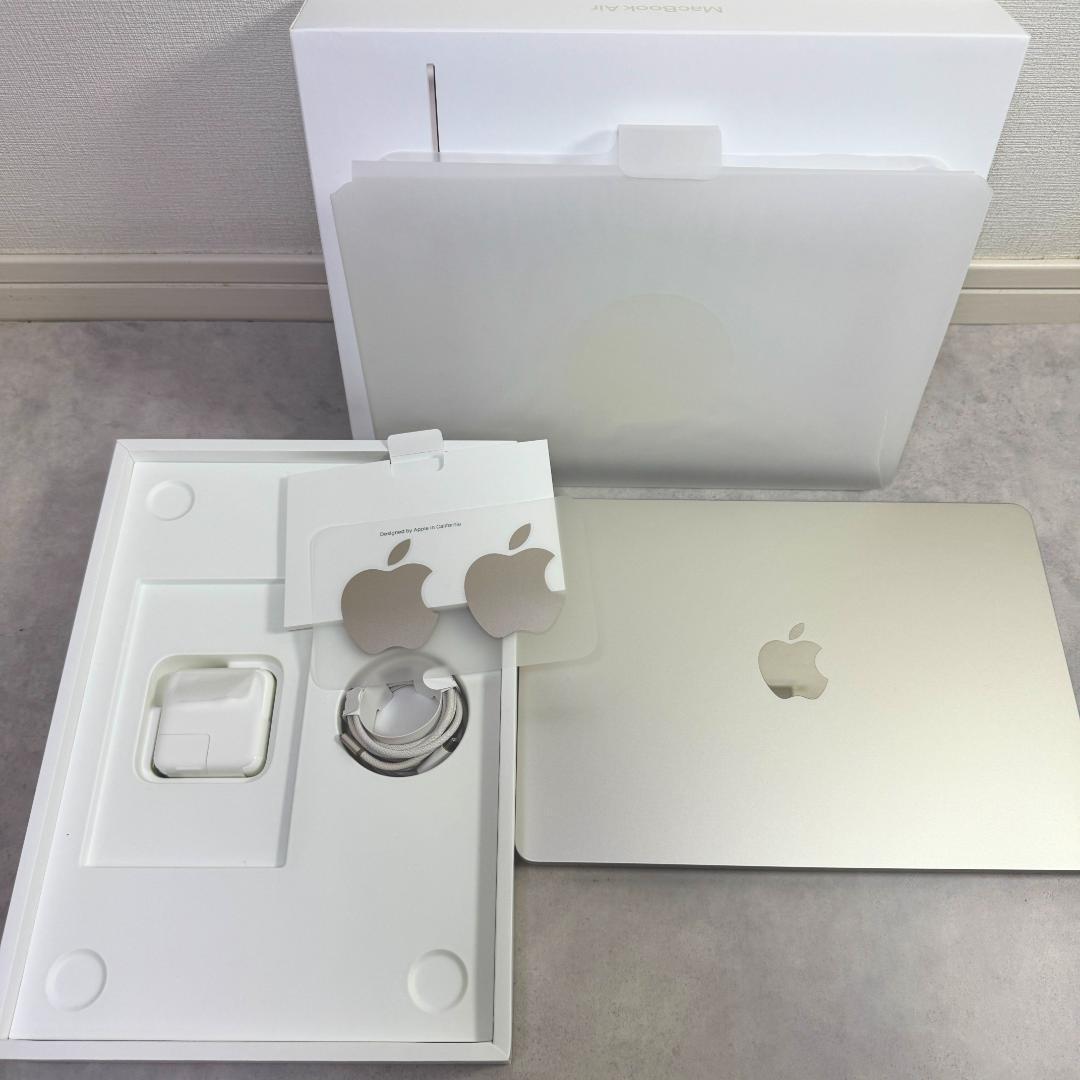 【美品】MacBookAir 13in M2 256GB AppleCare付