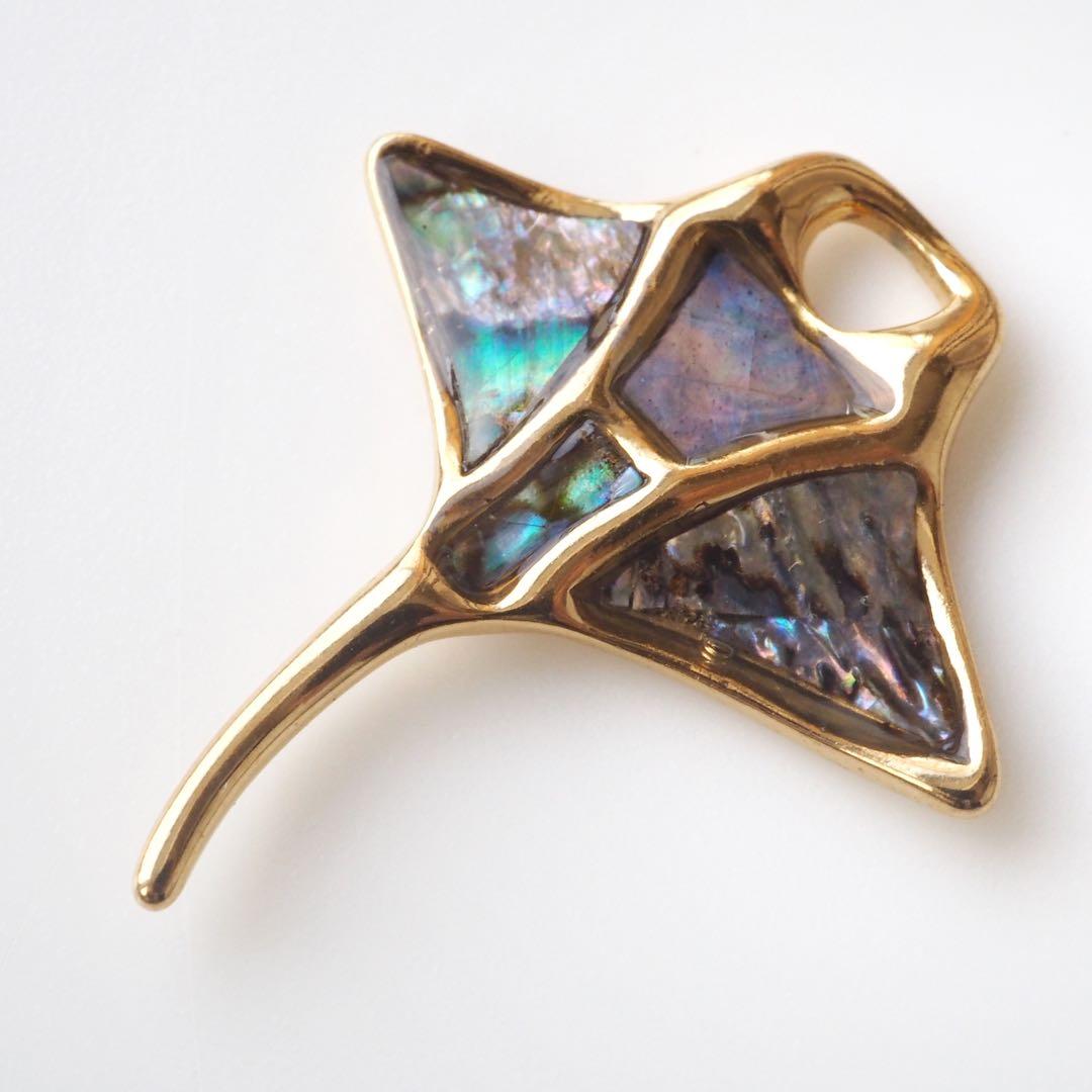 【ほぅ】天然アバロンシェルのレイモチーフネックレストップ