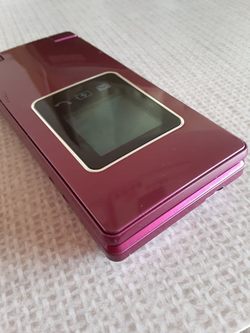 SoftBankかんたん携帯9 NP505SH ワインレッド