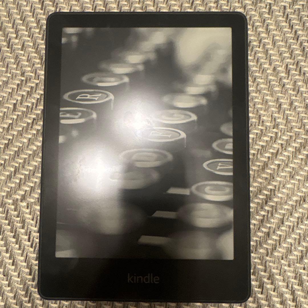 Kindle Paperwhite (16GB) 6.8インチ　第11世代