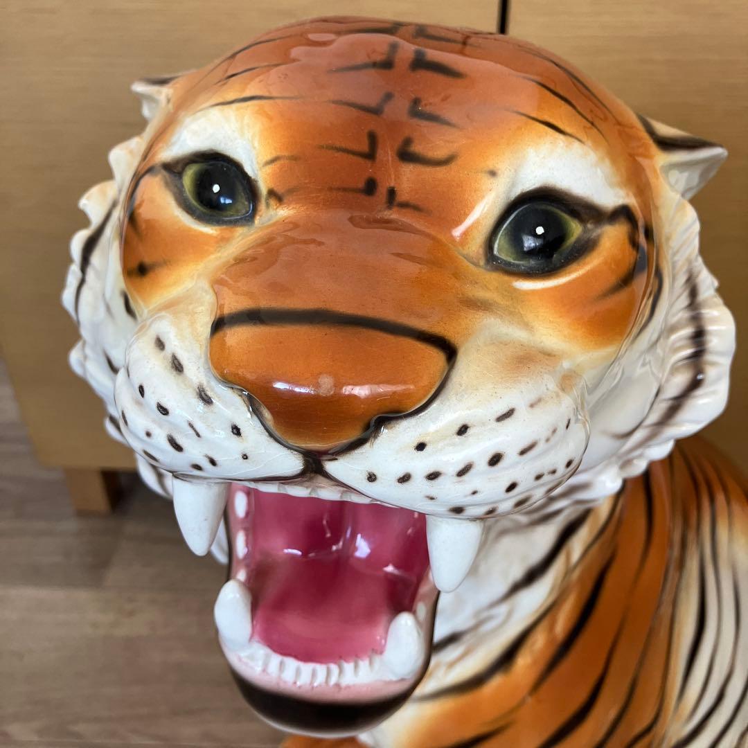 豹　イタリア製　陶器の置物