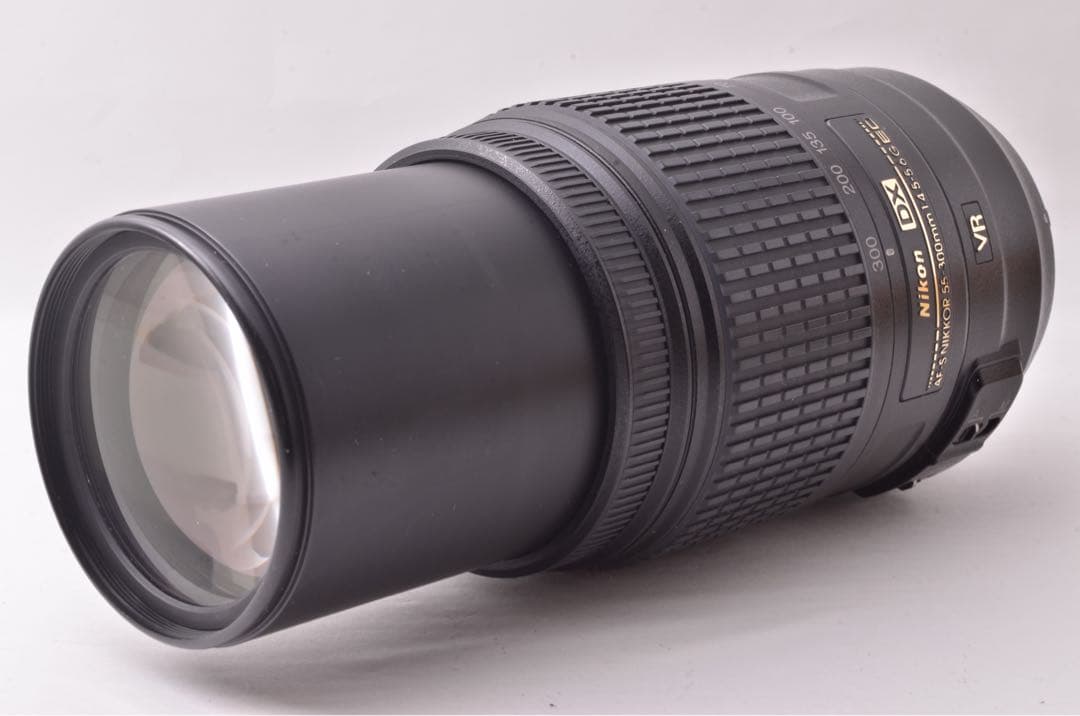 感動の【望遠レンズ 300ｍｍ】ニコンAF-S NIKKOR 55-300 VR