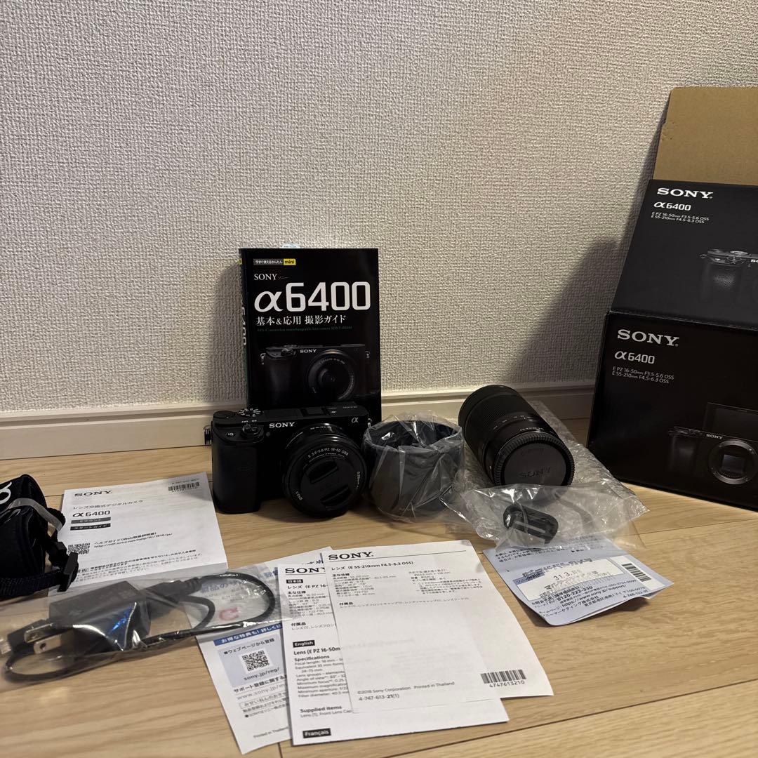 【クロ】Sony α6400 ダブルズームレンズキット　ブラック