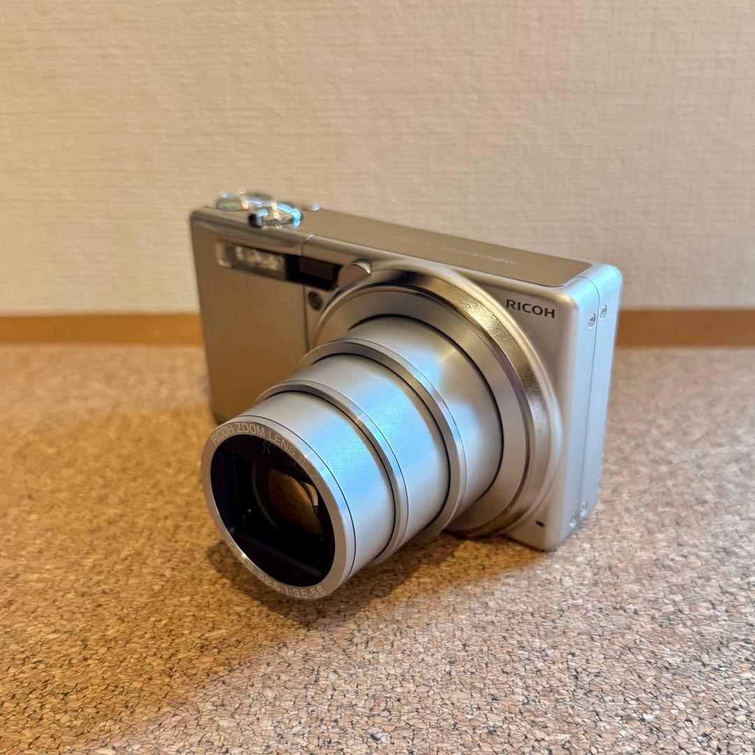 【動作確認済・付属品完備】Ricoh CX6 シルバー コンパクトデジタルカメラ