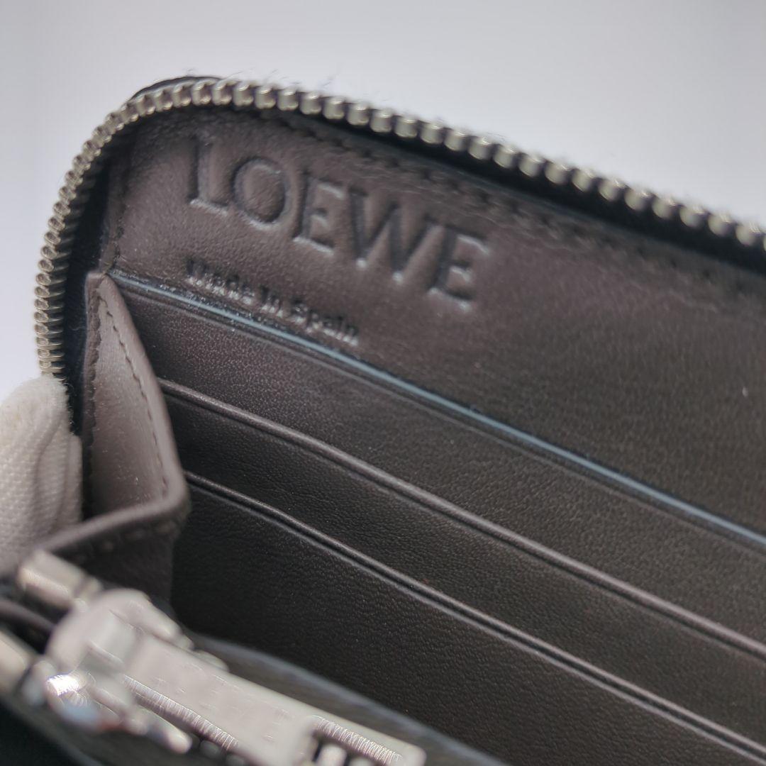 【未使用級】ロエベ レザー 長財布 ラウンドファスナー アナグラム 黒 シボ皮