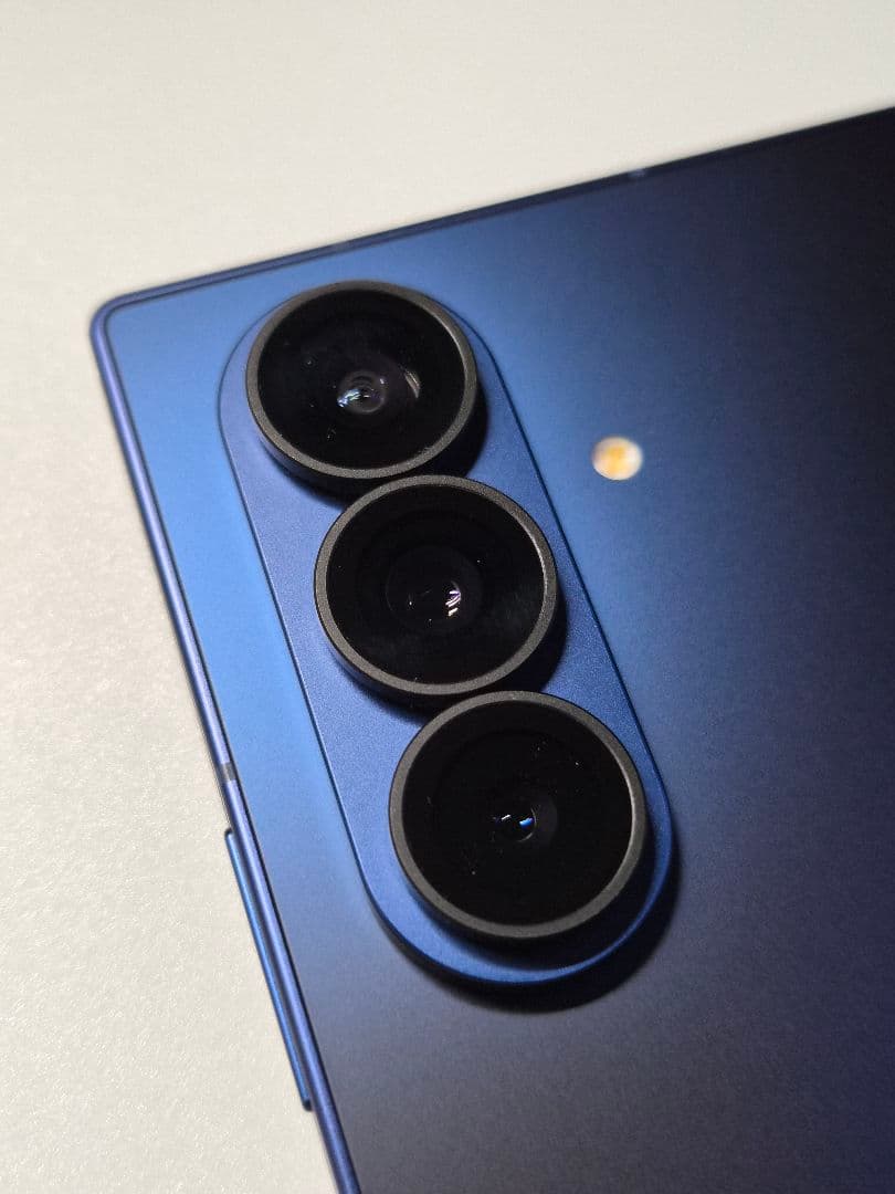 【美品】Galaxy z fold7 国内版SIMフリー 256GB おまけ付