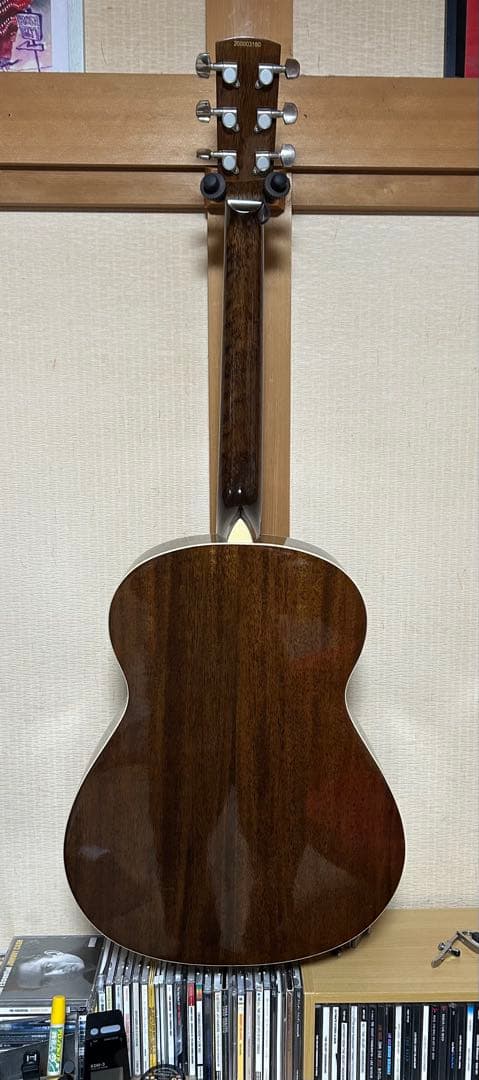 Regal/リゾネーター　ギター