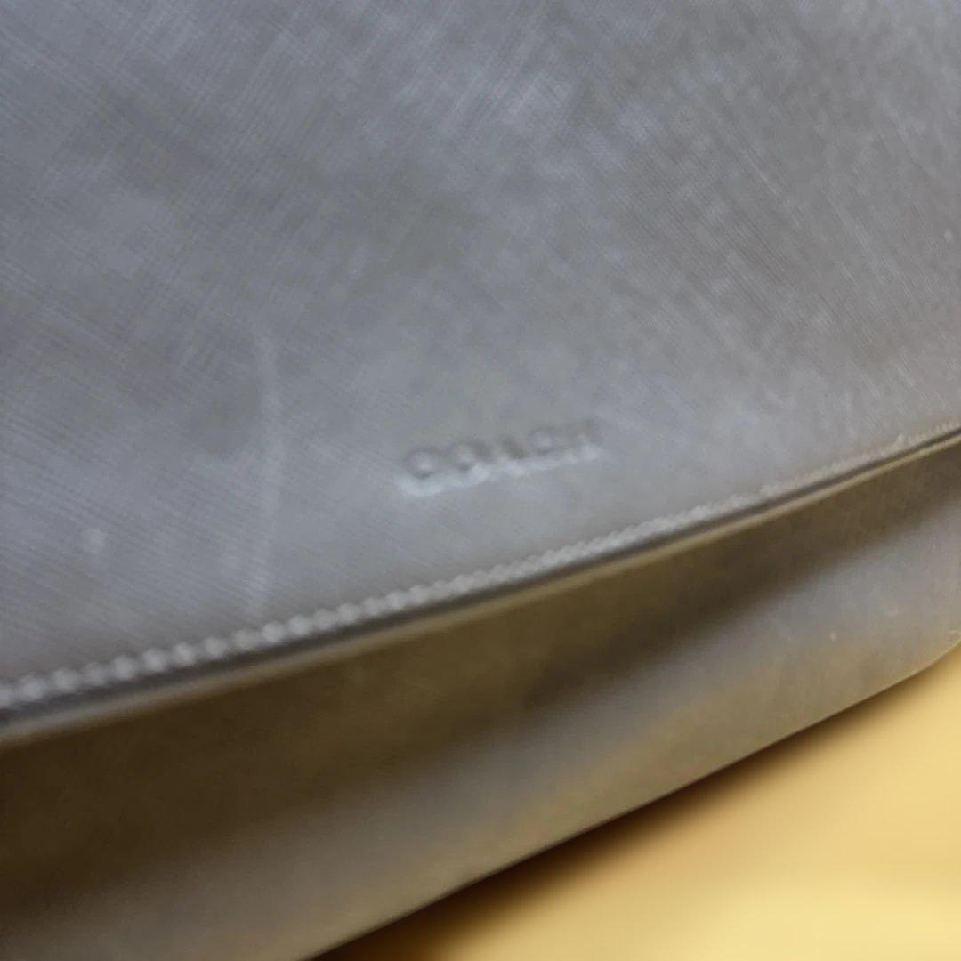 COACH グレー メッセンジャーバッグ/ サフィアーノレザー