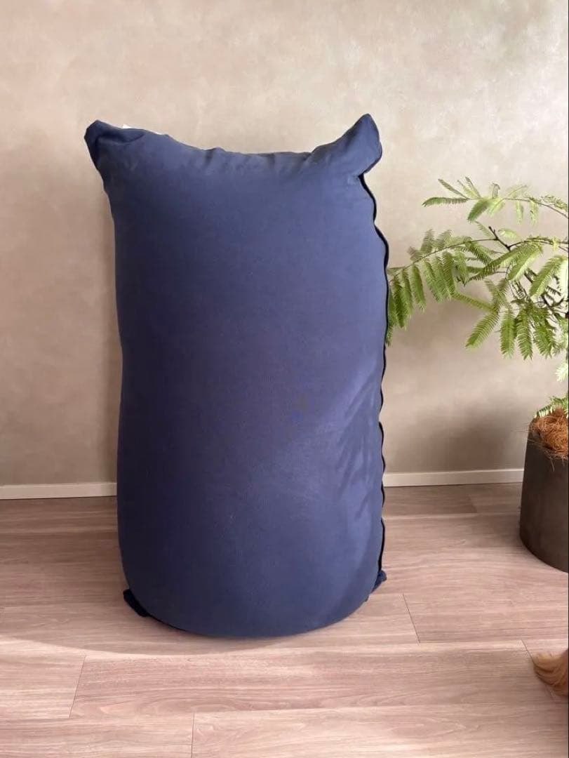 ヨギボーミディ　ビーズクッション ネイビーブルー　Yogibo Midi