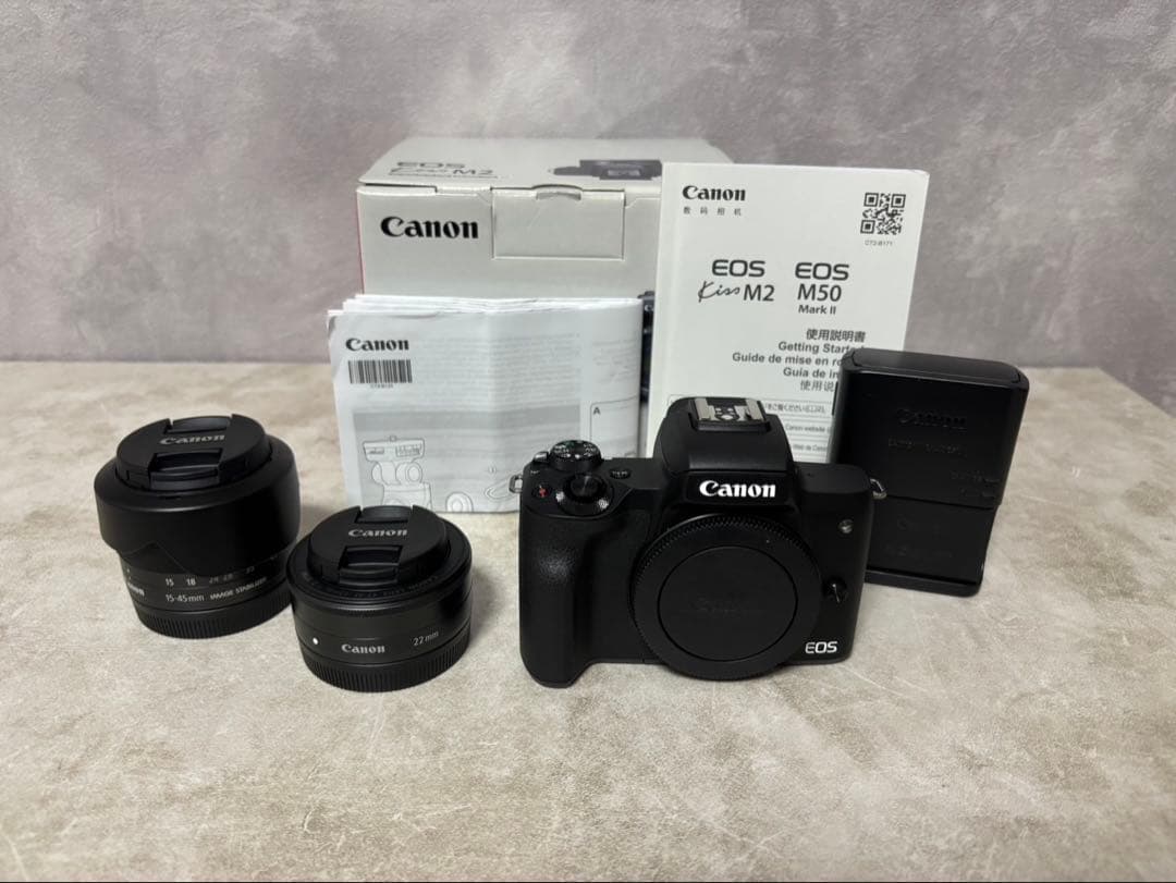 Canon EOS M2 ミラーレスカメラ　レンズキット　ミラーレス一眼
