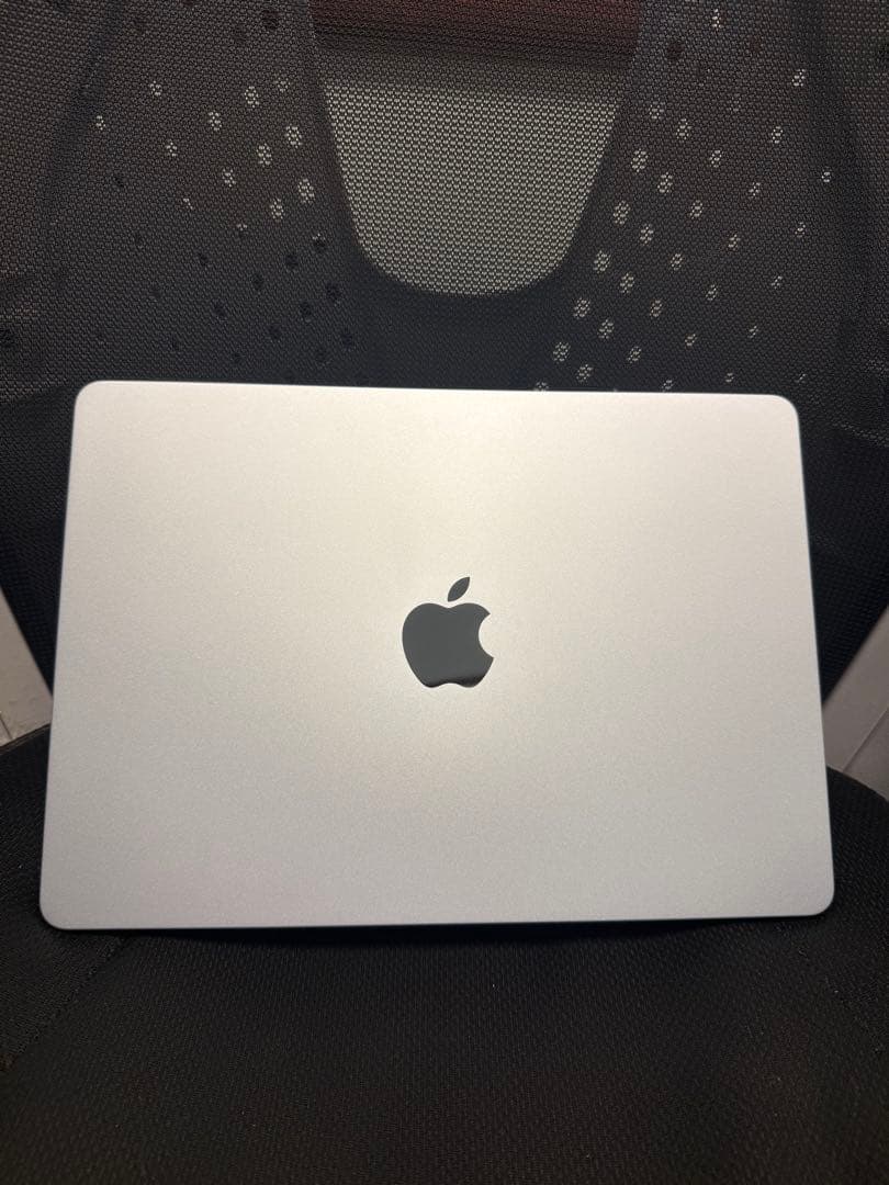 【ほぼ未使用】MacBook Air 2025 M4 13インチ ライトブルー