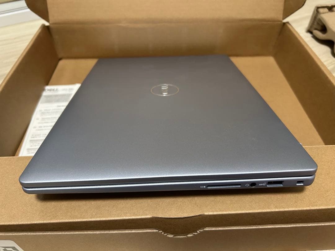 Windowsノート本体 Inspiron 14 5445 Ryzen7 8840HS 1TB 16GB