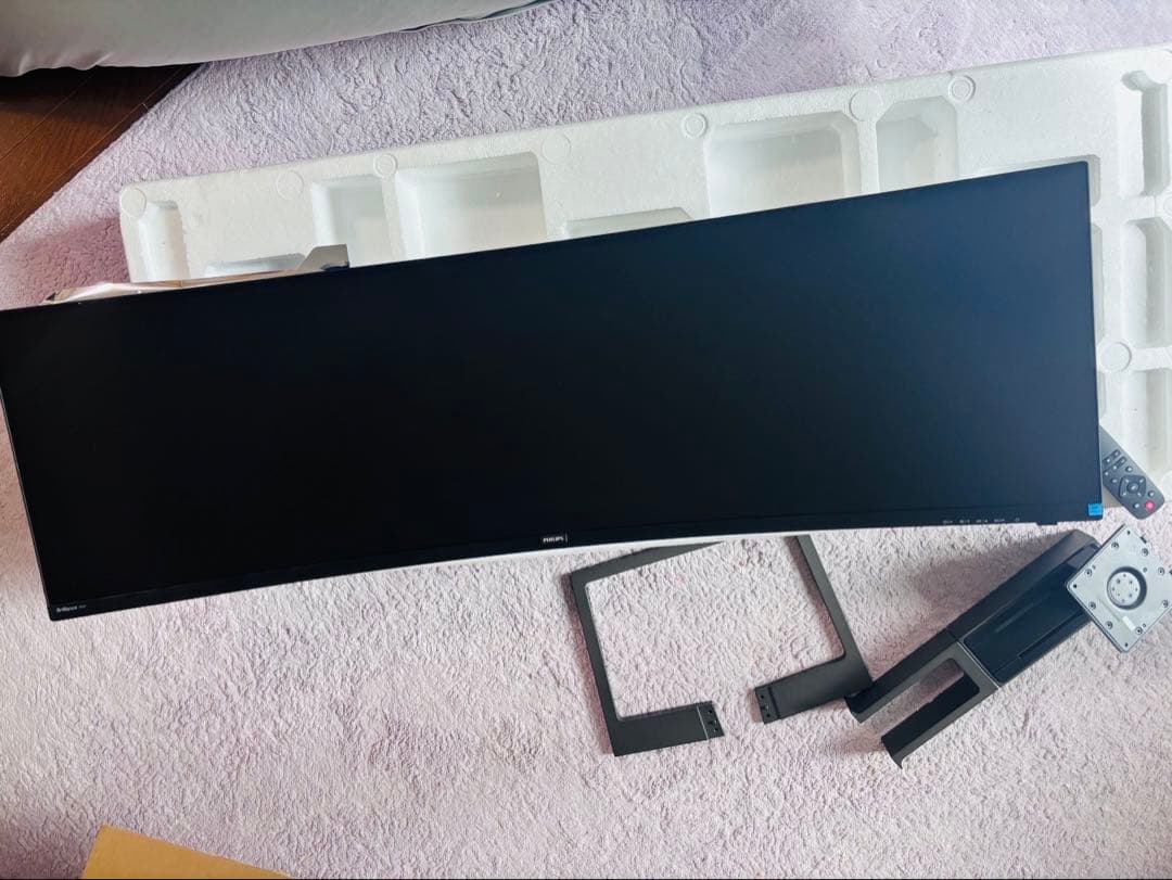 PHILIPS 49インチ 曲面ディスプレイ モニター