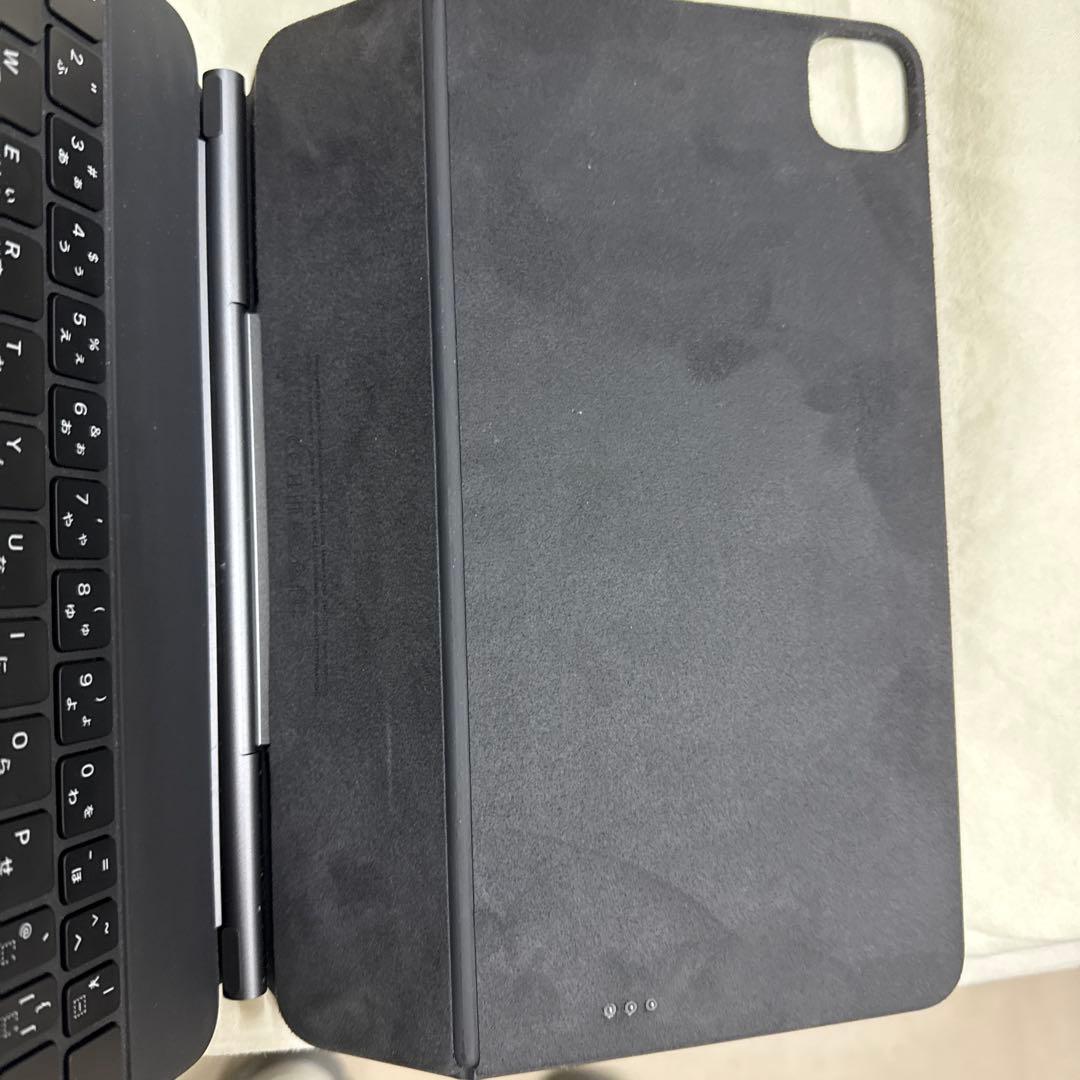 Apple iPad用 ブラックキーボードケース